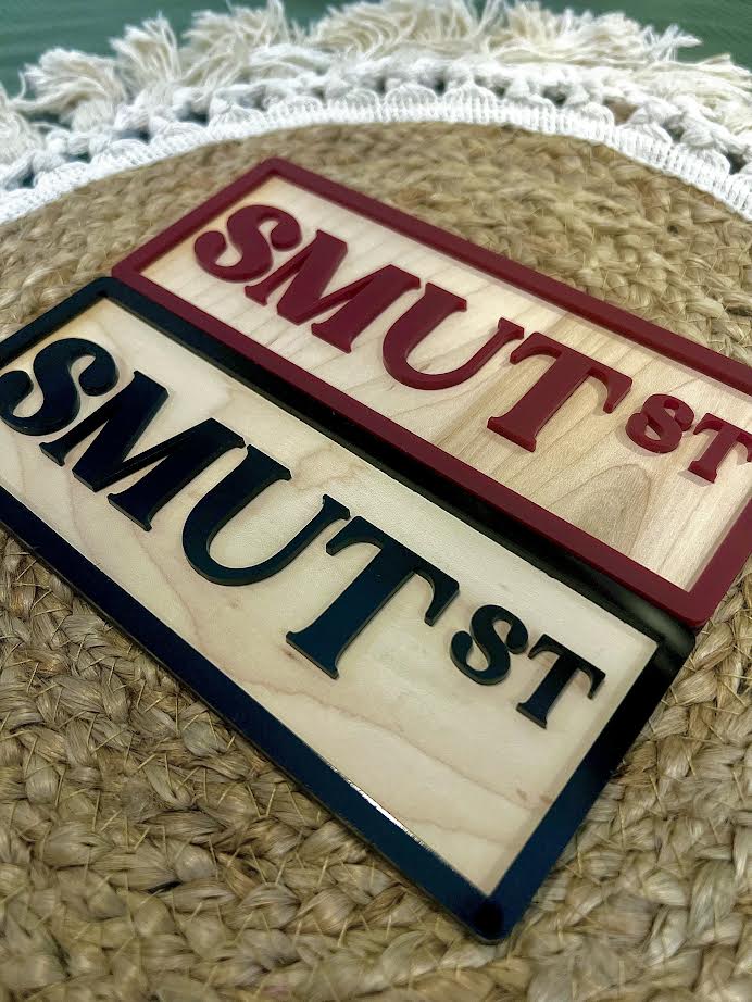 Smut ST.