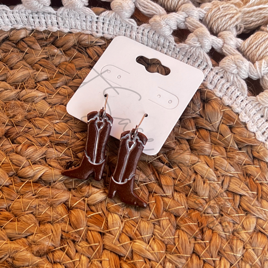 Dangle Brown Boots