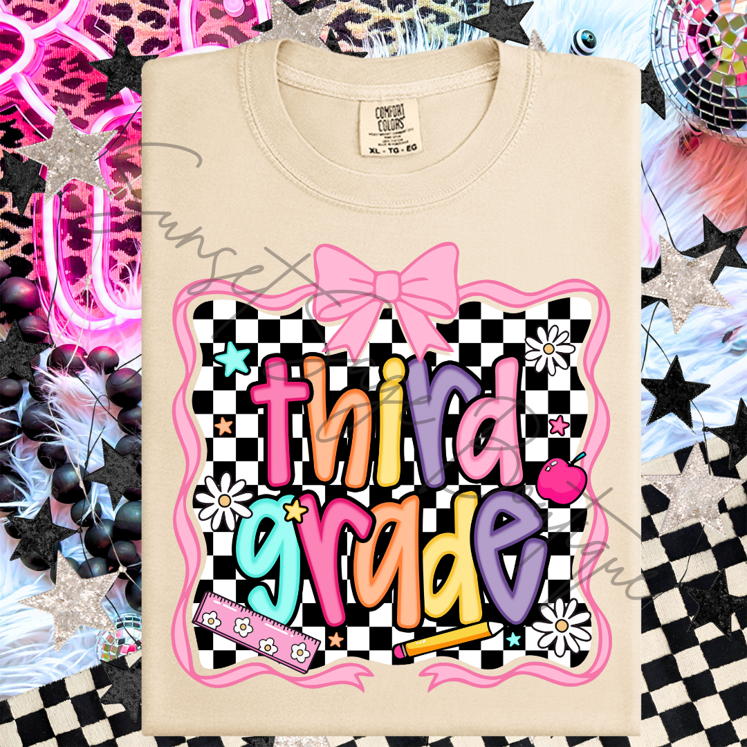 Teacher Pink Groovy Third Grade