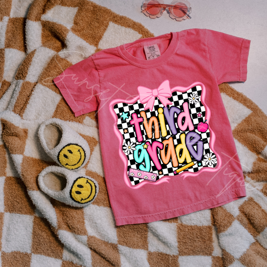 Pink Groovy Third Grade